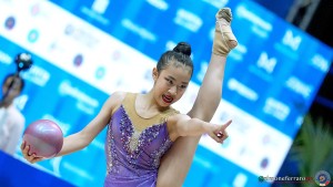 aa q yang mikayla angeline sgp ph simone ferraro sfa02551 copia